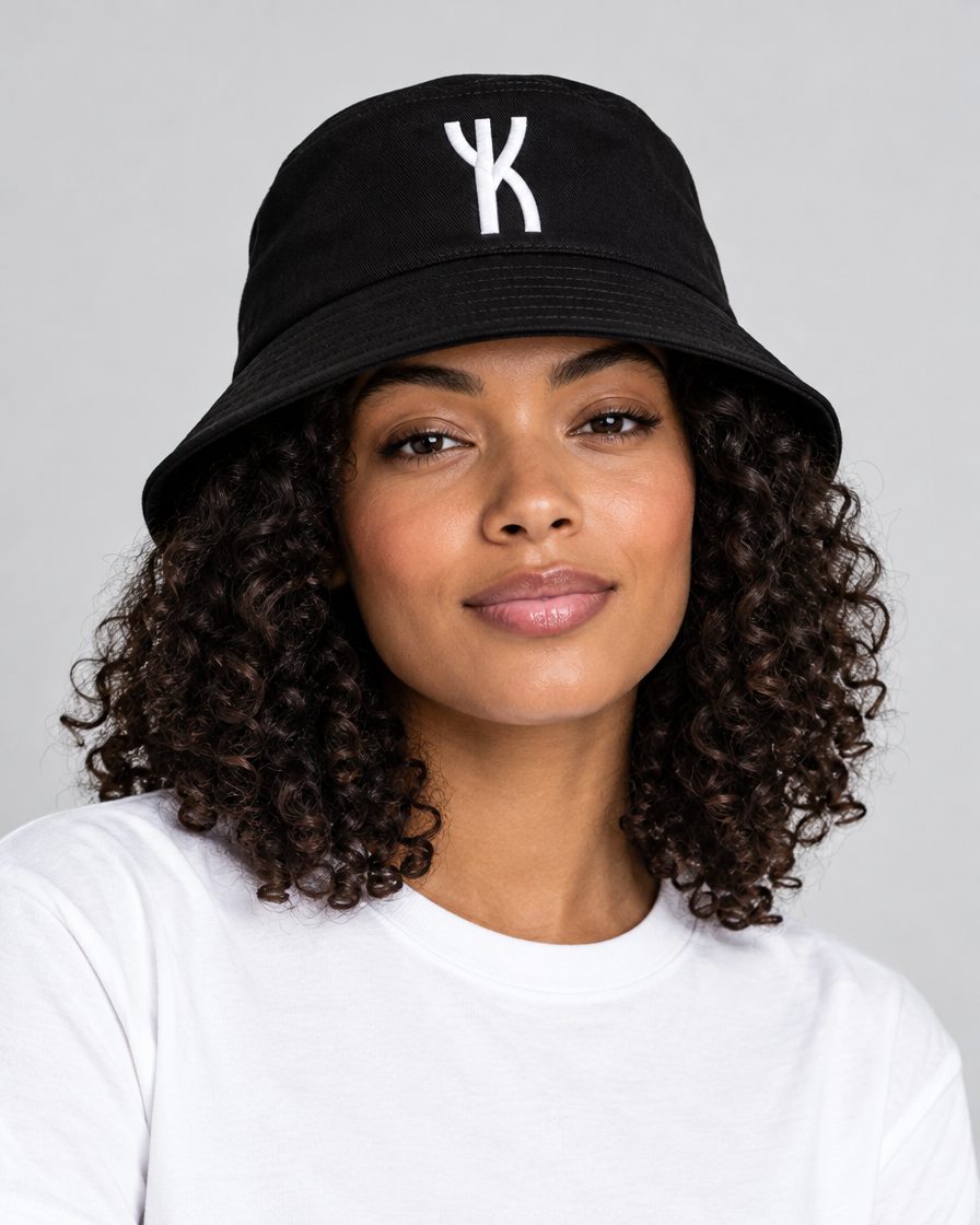 Crest Bucket Hat in Black