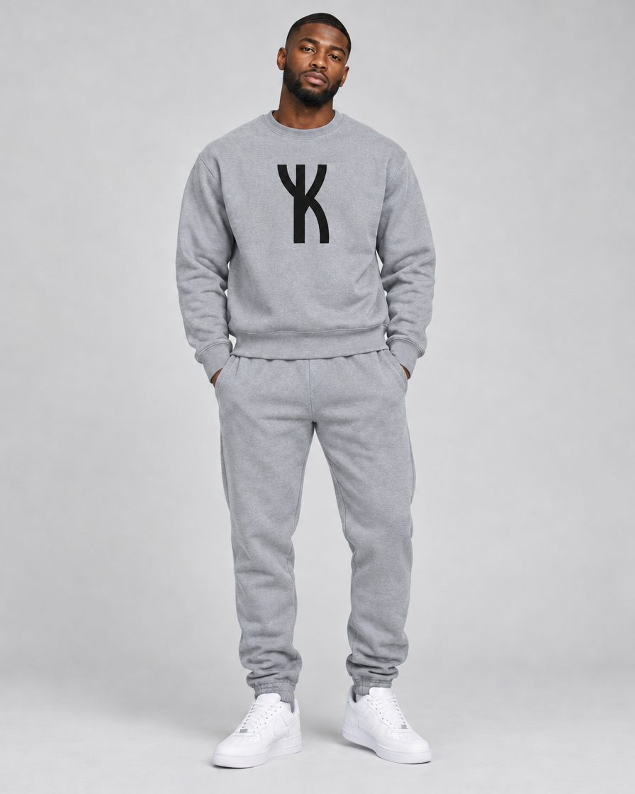 Crest Sweatsuit in Heather Grey