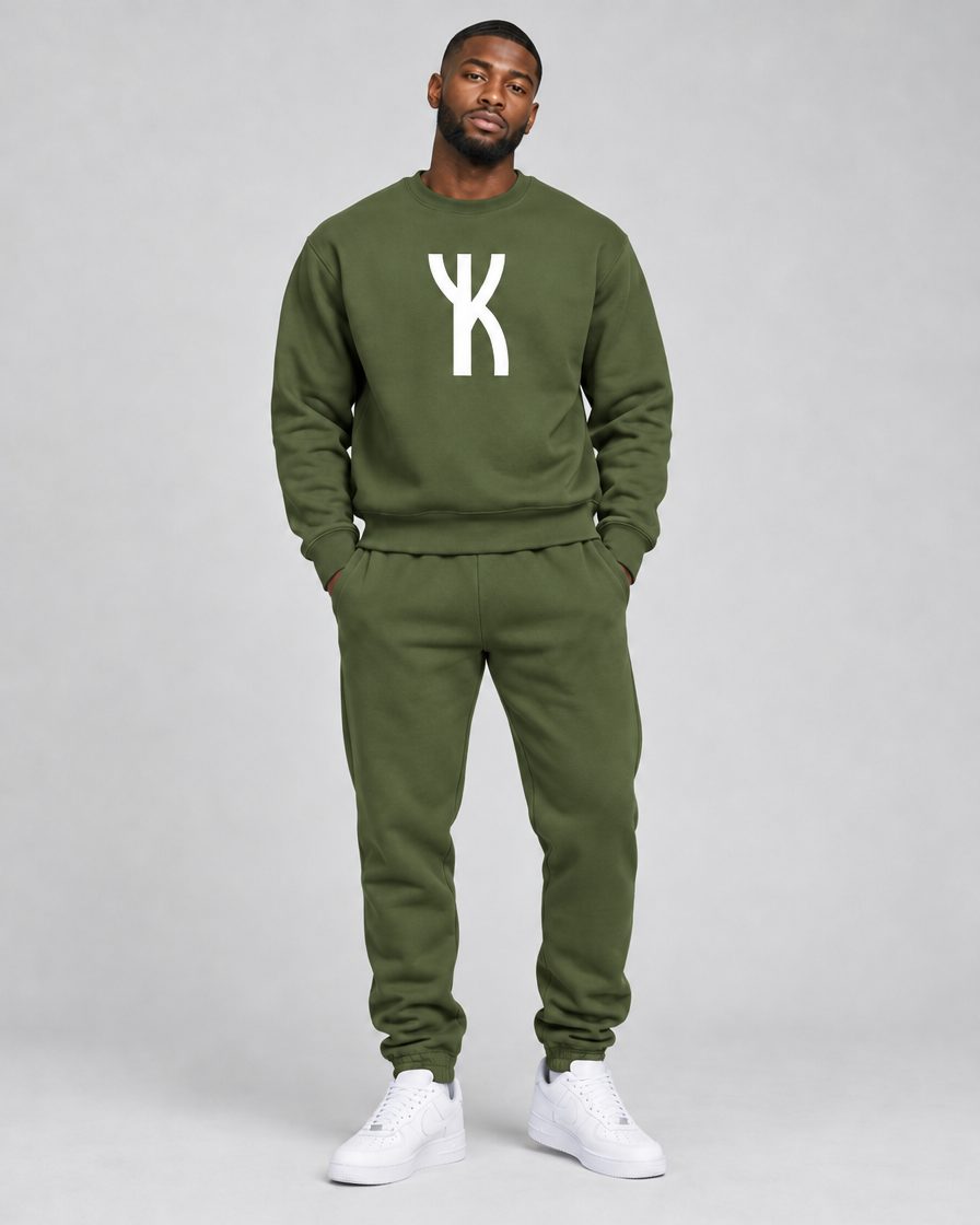 Crest Sweatsuit in Olive