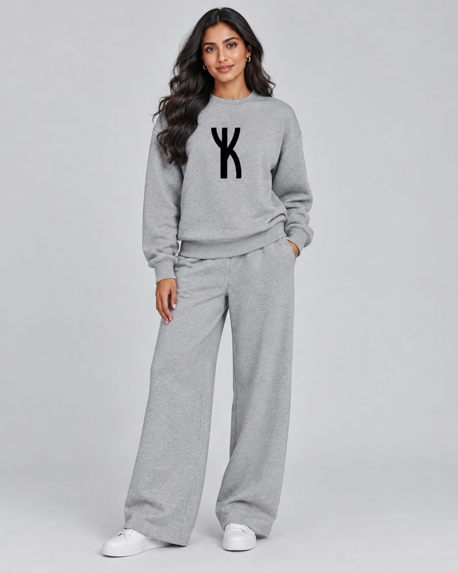 Women’s Crest Lounge Set in Heather Grey
